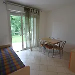 Pellicano شقة